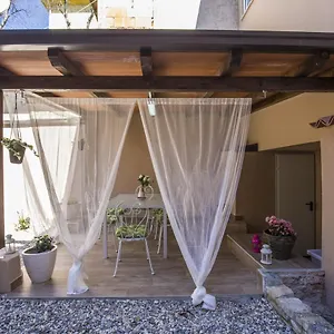 With Garden And Free Parking Apartment Pula