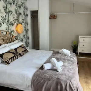 Wonderstays Maribel Apartment Malaga